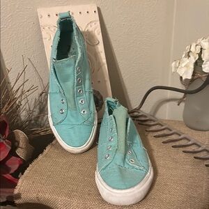 Corkys Turquoise Women's Sneakers